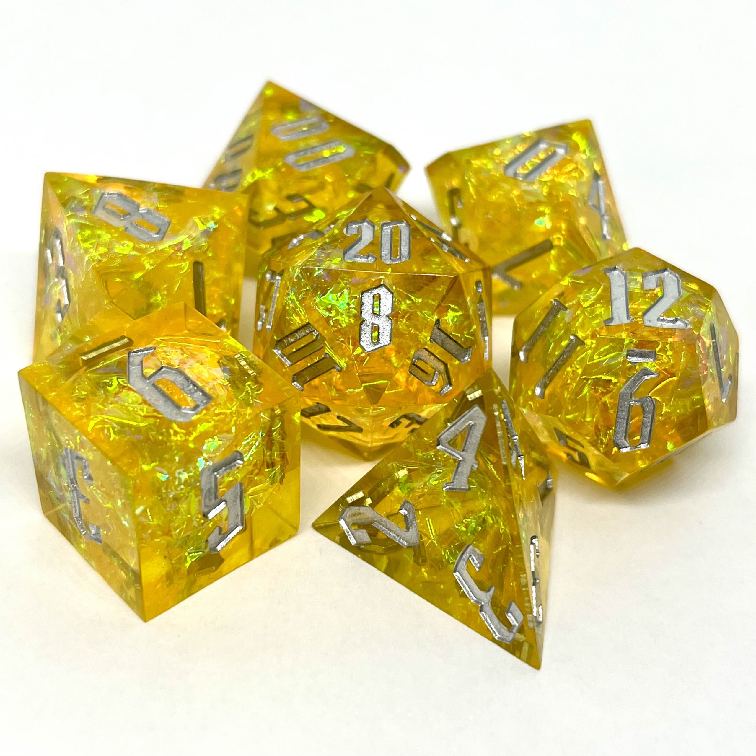 FanRoll Yellow Pyre